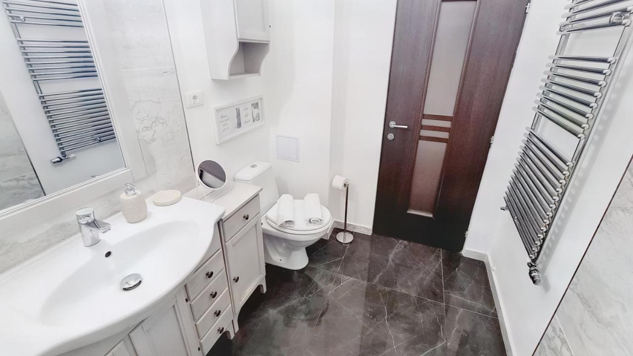Spacious 5* Luxury In Historic Center Free Parking Cluj-Napoca Exterior foto