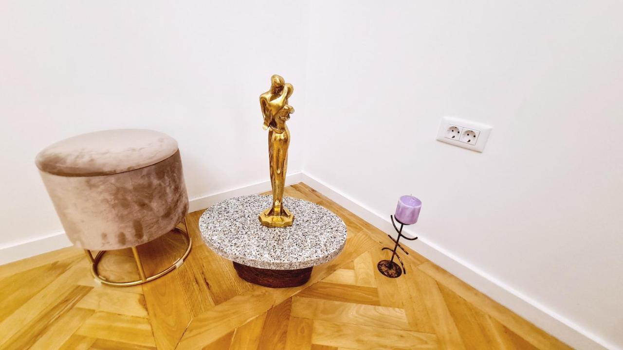 Spacious 5* Luxury In Historic Center Free Parking Cluj-Napoca Exterior foto